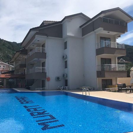Murat Apart Hotel İçmeler Luaran gambar