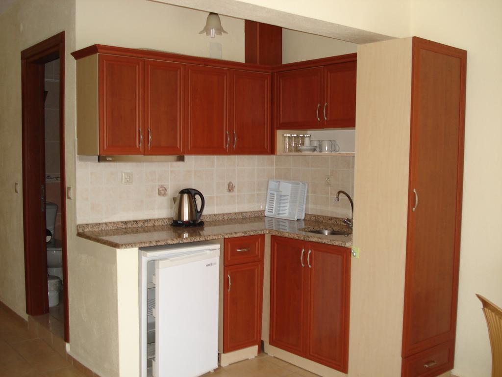 Murat Apart Hotel İçmeler Luaran gambar